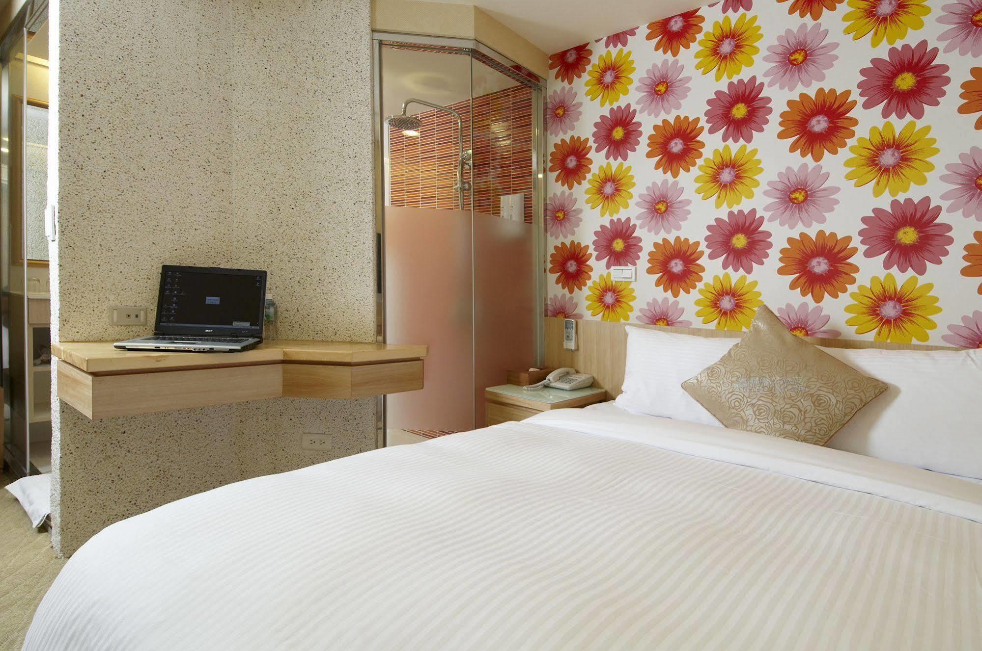 Hotel Color Banciao Экстерьер фото